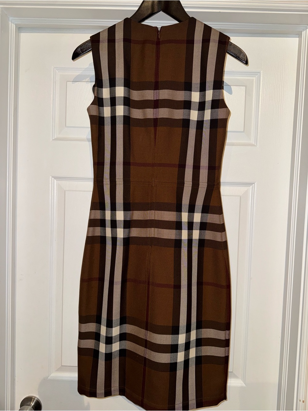 Burberry Dark Birch Brown Check Sleeveless Sheath Dress - Picture 3 of 8